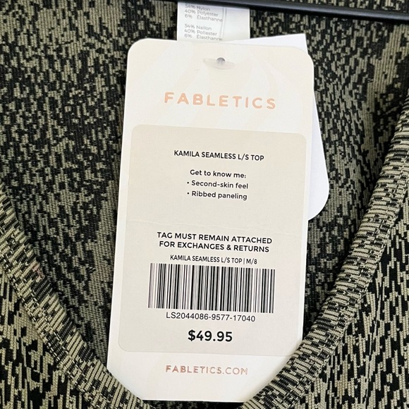 NWT Fabletics Kamila Snakeskin Seamless Athletic Top Green Black Size Medium - Picture 9 of 9